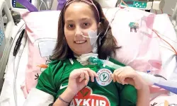 5,5 Yıldır Kalp Nakli Bekleyen 16 Yaşındaki Esila Solunum Destek Cihazına Bağlandı