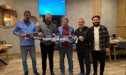 Artvin Trabzonspor Taraftarlar Derneği Hopa ve Kemalpaşa'da esnafı ziyaret etti