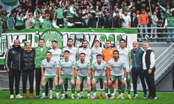 30 Yıllık Hasret Sonlandı: Çayelispor, Serhat Ardahan Spor'u Yenerek Şampiyonluğunu İlan Etti!
