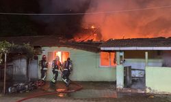 "Kocaeli Kartepe'de Alkollü Kişi Tarafından Çıkarılan Yangın, 2 Evde Hasara Yol Açtı