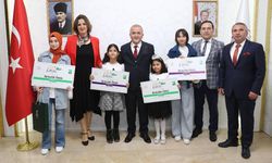 Tokat'ta bir öğrenci yarışma ödülünü Gazze'deki çocuklara bağışladı