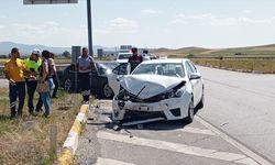 Sivas'ta Meydana Gelen Trafik Kazasında 4 Kişi Yaralandı