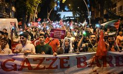 ANKARA - İsrail'in Gazze'ye yönelik saldırılarını protesto için yürüyüş düzenlendi