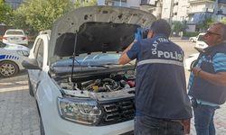 AYDIN - Park halindeki otomobile yorgun mermi isabet etti