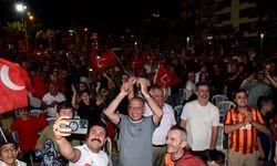 Aydın'da A Milli Futbol Takımı'nın galibiyeti coşkuyla kutlandı