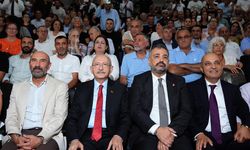 İZMİR - Eski CHP Genel Başkanı Kılıçdaroğlu, İzmir'de panele katıldı