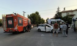 MALATYA - İki otomobilin çarpışması sonucu 5 kişi yaralandı