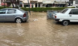 Yozgat'ta etkili olan sağanak hayatı olumsuz etkiledi