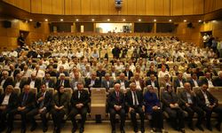 Eski TBMM Başkanı Kahraman, Rize'de "15 Temmuz" söyleşisinde konuştu