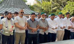 İZMİR - Hamas Siyasi Büro Başkanı Heniyye için İzmir'de gıyabi cenaze namazı kılındı