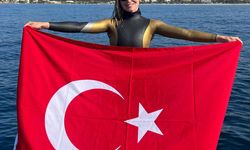 ANTALYA - Şahika Ercümen, Korsika'da bronz madalya kazandı