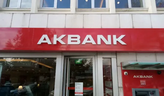 Akbank'tan emeklilere 17 bin 500 TL'ye varan ödül