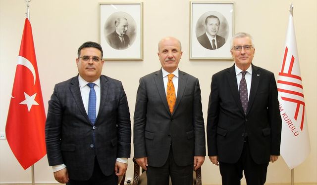 YÖK Başkanı Prof. Dr. Özvar, YÖKAK ve YÖDAK başkanlarını kabul etti
