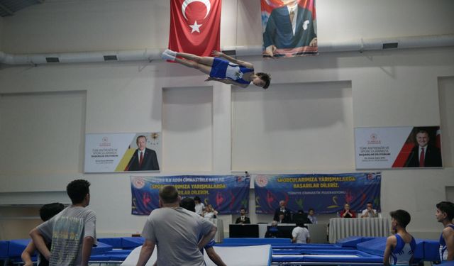 Bolu'da Gerçekleşen 2024 Okul Sporları Trampolin Cimnastik Türkiye Şampiyonası Heyecanı