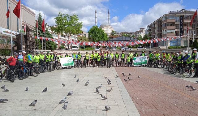 Yeşilay Derneği Karabük Şubesi, Bisiklet Turu Düzenledi