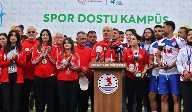 YÖK Başkanı Özvar, milli sporcularla birlikte "Spor Dostu Kampüs" projesini tanıttı: