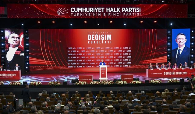 ANKARA - CHP Genel Sekreteri Böke, Program Komisyonu Raporu'nu paylaştı