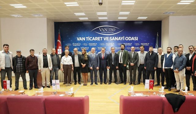 TÜRSAB Sağlık Turizmi Bilgilendirme Toplantılarının dokuzuncusu Van'da düzenlendi